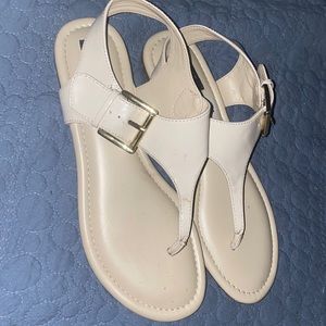 Jones New York cream slides